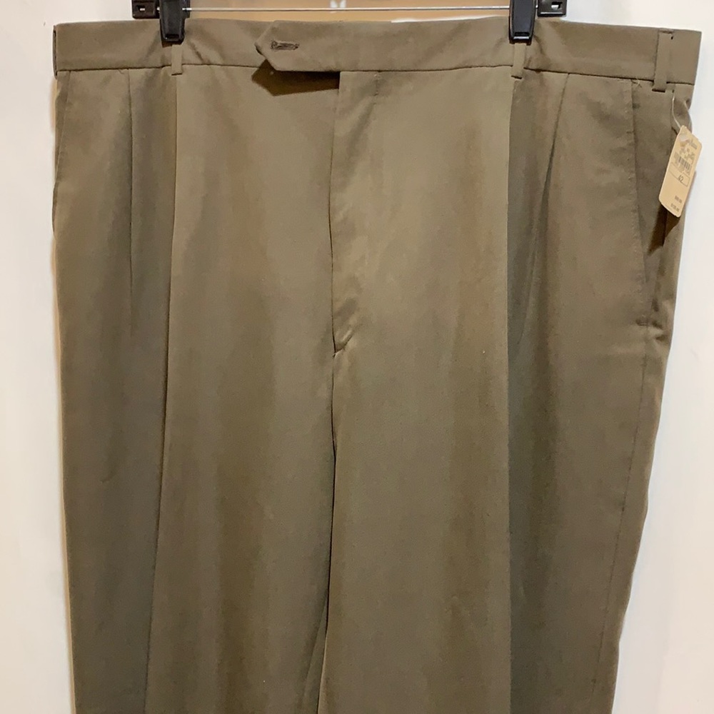 NEIMAN MARCUS DESIGNER COLLECTION PANTS 42 TAUPE